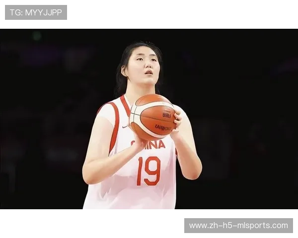 北京女篮连引两国手，新赛季目标直指决赛，北京女蓝名单