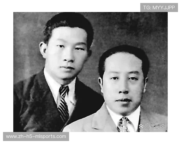 奏国歌时忍住不哭，歌曲奏国歌